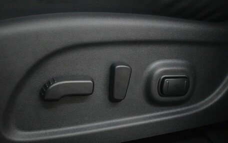 Nissan Pathfinder, 2015 год, 1 650 000 рублей, 10 фотография