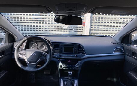 Hyundai Elantra VI рестайлинг, 2018 год, 1 447 000 рублей, 14 фотография