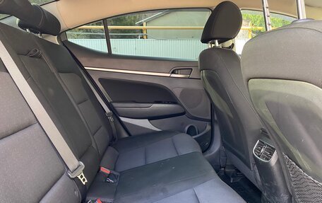 Hyundai Elantra VI рестайлинг, 2018 год, 1 447 000 рублей, 21 фотография