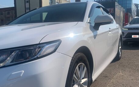 Toyota Camry, 2020 год, 2 550 000 рублей, 4 фотография
