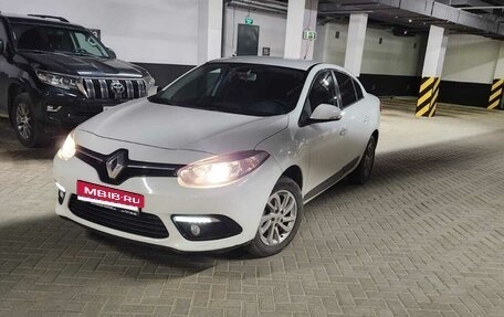 Renault Fluence I, 2015 год, 990 000 рублей, 2 фотография