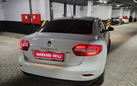 Renault Fluence I, 2015 год, 990 000 рублей, 7 фотография
