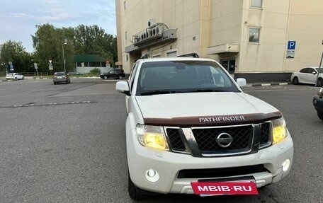 Nissan Pathfinder, 2011 год, 1 400 000 рублей, 7 фотография