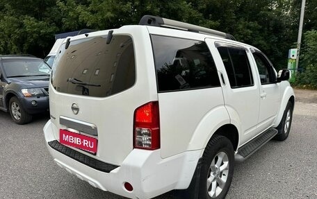 Nissan Pathfinder, 2011 год, 1 400 000 рублей, 10 фотография