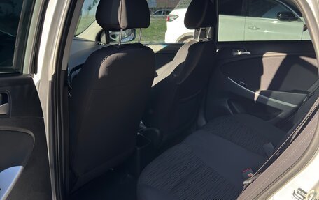 Hyundai Solaris II рестайлинг, 2016 год, 1 100 000 рублей, 12 фотография