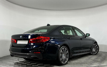 BMW 5 серия, 2018 год, 4 390 000 рублей, 2 фотография