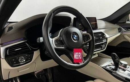 BMW 5 серия, 2018 год, 4 390 000 рублей, 12 фотография