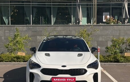 KIA Stinger I, 2019 год, 3 000 000 рублей, 1 фотография