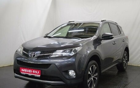 Toyota RAV4, 2015 год, 2 249 000 рублей, 1 фотография