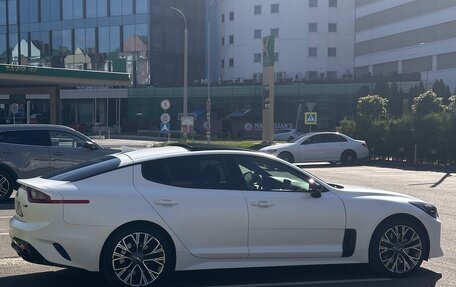 KIA Stinger I, 2019 год, 3 000 000 рублей, 6 фотография