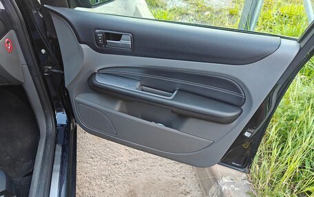 Ford Focus II рестайлинг, 2008 год, 550 000 рублей, 21 фотография