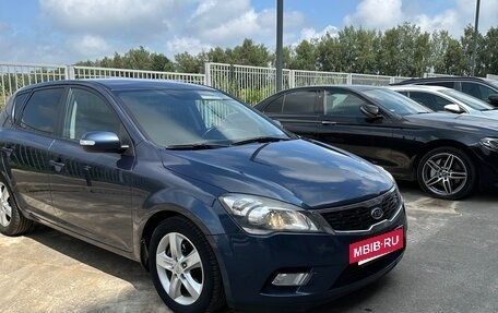KIA cee'd I рестайлинг, 2010 год, 860 000 рублей, 3 фотография