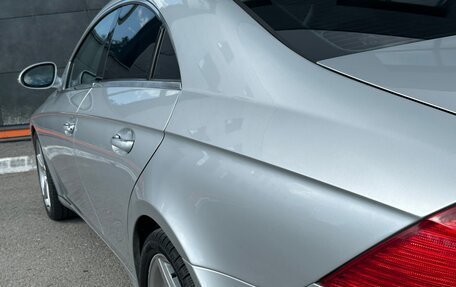 Mercedes-Benz CLS, 2005 год, 1 470 000 рублей, 12 фотография