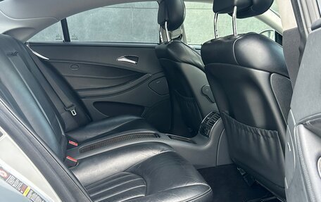 Mercedes-Benz CLS, 2005 год, 1 470 000 рублей, 21 фотография
