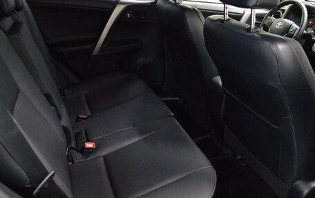 Toyota RAV4, 2015 год, 2 249 000 рублей, 13 фотография