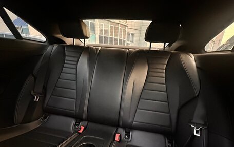 Mercedes-Benz E-Класс, 2017 год, 3 500 000 рублей, 13 фотография