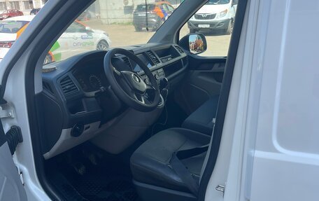 Volkswagen Transporter T6 рестайлинг, 2019 год, 1 850 000 рублей, 3 фотография