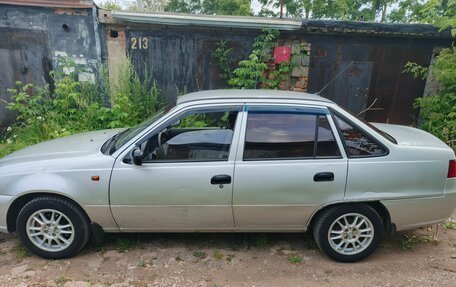 Daewoo Nexia I рестайлинг, 2010 год, 115 000 рублей, 3 фотография