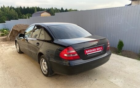 Mercedes-Benz E-Класс, 2003 год, 650 000 рублей, 3 фотография