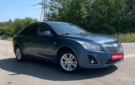 Chevrolet Cruze II, 2013 год, 800 000 рублей, 5 фотография