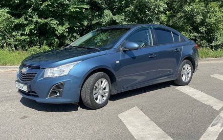 Chevrolet Cruze II, 2013 год, 800 000 рублей, 16 фотография
