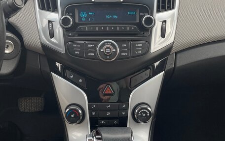 Chevrolet Cruze II, 2013 год, 800 000 рублей, 22 фотография