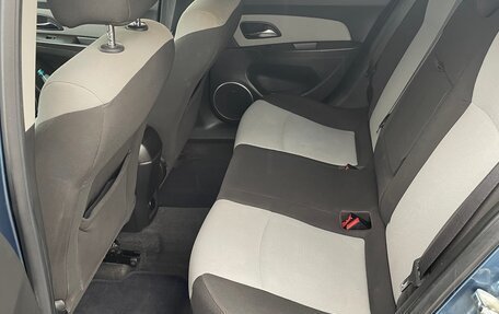 Chevrolet Cruze II, 2013 год, 800 000 рублей, 20 фотография