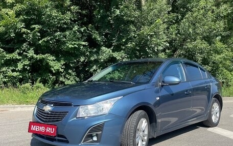 Chevrolet Cruze II, 2013 год, 800 000 рублей, 13 фотография
