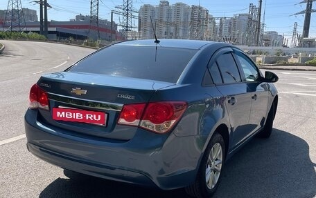 Chevrolet Cruze II, 2013 год, 800 000 рублей, 19 фотография
