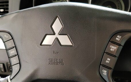 Mitsubishi Pajero IV, 2012 год, 1 783 000 рублей, 18 фотография