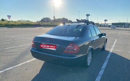 Mercedes-Benz E-Класс, 2004 год, 900 000 рублей, 5 фотография