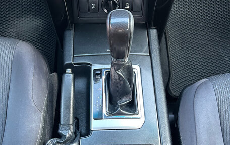 Toyota Land Cruiser Prado 150 рестайлинг 2, 2013 год, 2 850 000 рублей, 8 фотография