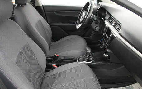 KIA Rio IV, 2018 год, 1 299 000 рублей, 22 фотография