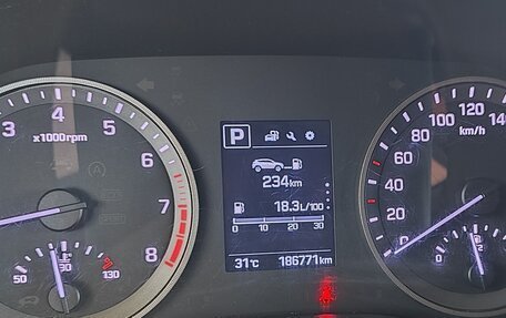 Hyundai Tucson III, 2017 год, 1 850 000 рублей, 36 фотография