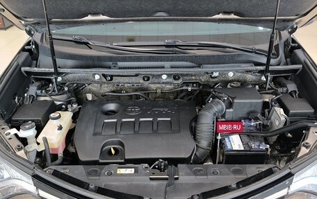 Toyota RAV4, 2019 год, 2 650 000 рублей, 9 фотография