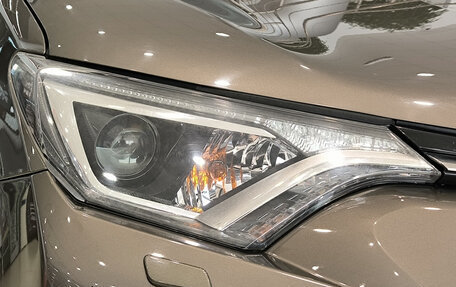 Toyota RAV4, 2019 год, 2 650 000 рублей, 17 фотография