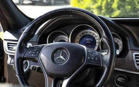 Mercedes-Benz E-Класс, 2013 год, 3 000 000 рублей, 13 фотография