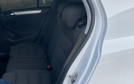 Volkswagen Golf VI, 2012 год, 800 000 рублей, 3 фотография