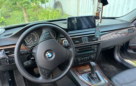 BMW 3 серия, 2005 год, 870 000 рублей, 12 фотография