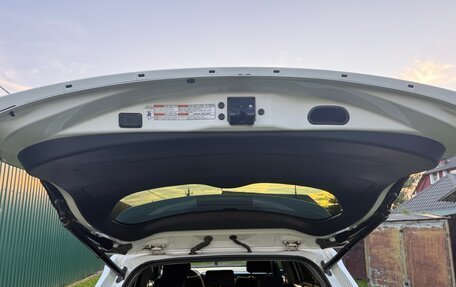 Toyota RAV4, 2017 год, 2 150 000 рублей, 8 фотография