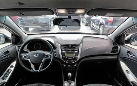 Hyundai Solaris II рестайлинг, 2011 год, 650 000 рублей, 14 фотография
