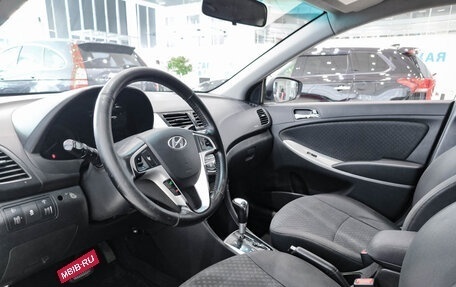 Hyundai Solaris II рестайлинг, 2011 год, 650 000 рублей, 16 фотография