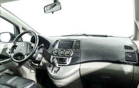 Mitsubishi Grandis, 2008 год, 699 777 рублей, 9 фотография