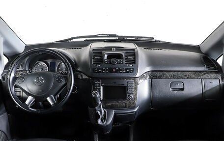 Mercedes-Benz Viano, 2013 год, 1 990 000 рублей, 14 фотография