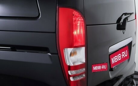 Mercedes-Benz Viano, 2013 год, 1 990 000 рублей, 26 фотография