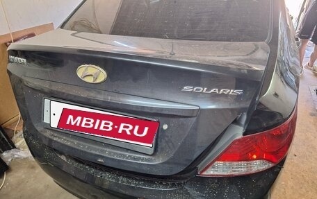 Hyundai Solaris II рестайлинг, 2013 год, 380 000 рублей, 2 фотография