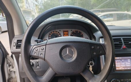 Mercedes-Benz B-Класс, 2011 год, 930 000 рублей, 21 фотография
