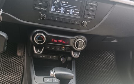 KIA Rio IV, 2018 год, 1 250 000 рублей, 8 фотография