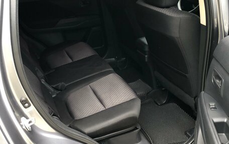 Mitsubishi Outlander III рестайлинг 3, 2012 год, 1 430 000 рублей, 10 фотография