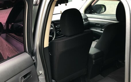 Mitsubishi Outlander III рестайлинг 3, 2012 год, 1 430 000 рублей, 25 фотография